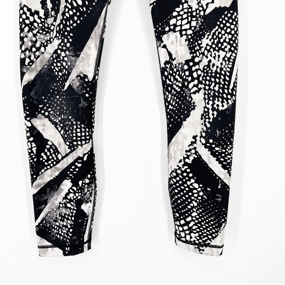 Lululemon High Times 7/8 Pant Full On Luon Static Mist White Black 8 - Picture 4 of 7